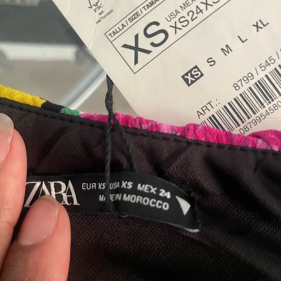 Zara Vibrant Black Blouse with Pink and Yellow Floral Pattern - Picture 3 of 3